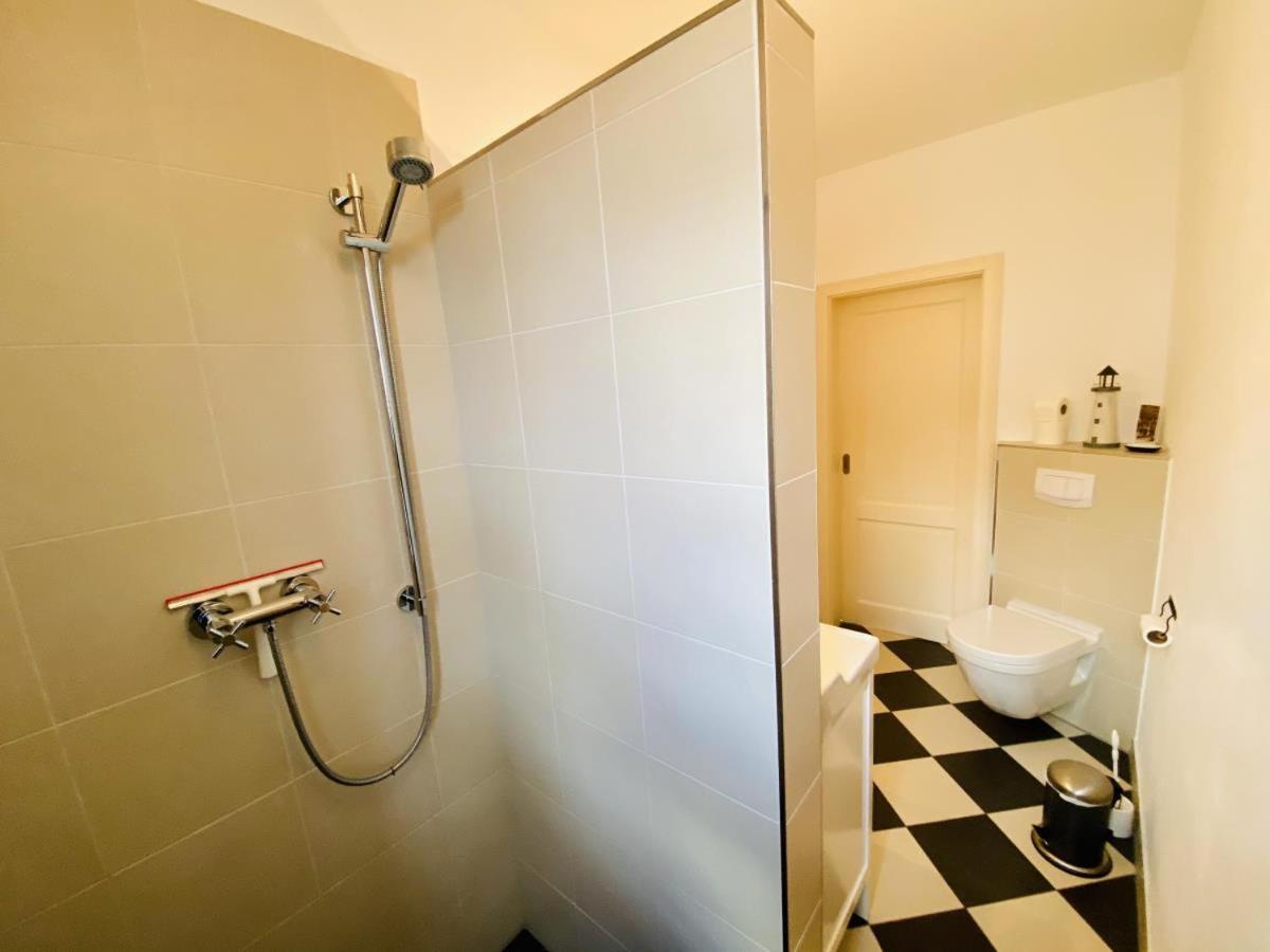 Appartement Haus Milena/Jann à Rostock Extérieur photo